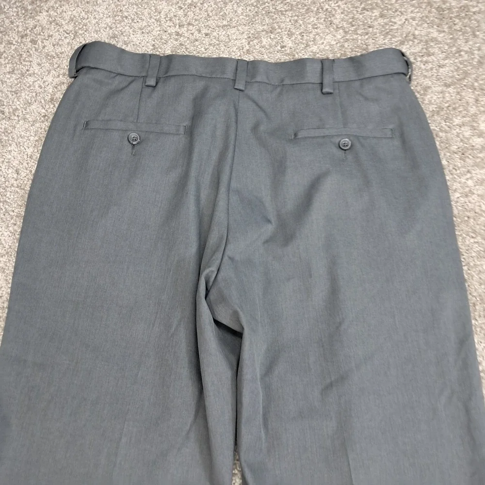 Haggar Mens Cool 18 Pro Classic Fit Gray Dress Pants 36x29 7895